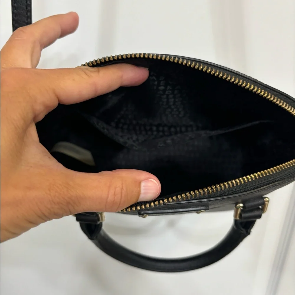 Kate spade crossbody - Picture 2 of 4